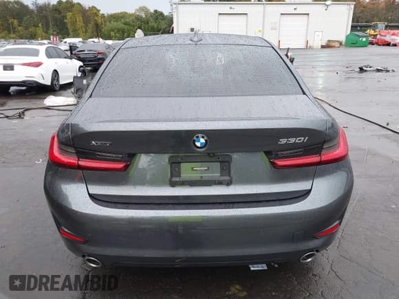 ✅ 2020 BMW 3 Series 330i xDrive • VIN: 3MW5R7J02L8B28220 • Lot: 43396767. Listed on IAAI with 60,487 mi. Free auction sales archive from the USA and detailed vehicle history report at DreamBid. Image 16.
