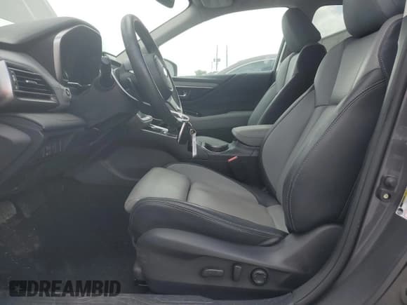 ✅ 2023 Subaru Outback Limited • VIN: 4S4BTANC8P3120741 • Lot: 70684445. Wystawiony na Copart z przebiegiem 23 052 mil. Bezpłatny archiwum sprzedaży aukcyjnych z USA i szczegółowy raport historii pojazdu na DreamBid. Zdjęcie 7.