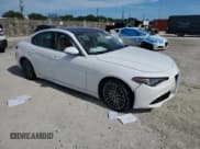 ✅ 2020 Alfa Romeo Giulia Ti Sport • VIN: ZARFANBN4L7633583 • Лот: 67151925. Опубликован ранее на Copart с пробегом 31 984 миль. Бесплатный доступ к архиву аукционных продаж из США и подробный отчёт об истории автомобиля на DreamBid. Изображение 4.