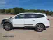 2017 Chevrolet Traverse LS z VIN 1GNKRFKD2HJ260138, wystawiony jako IAAI lot #43365257 z przebiegiem 85 179 mil mil oraz . Historia ofert i sprzedaży dostępna na DreamBid. Obrazek 15.