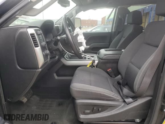 ✅ 2018 Chevrolet Silverado 2500HD LT • VIN: 1GC1KVEG2JF130975 • Lot: 44134105. Wystawiony na Copart z przebiegiem 68 105 mil. Bezpłatny archiwum sprzedaży aukcyjnych z USA i szczegółowy raport historii pojazdu na DreamBid. Zdjęcie 7.