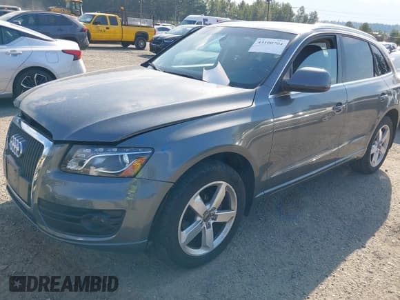 ✅ 2012 Audi Q5 Premium Plus • VIN: WA1LFAFP4CA126327 • Lot: 43100704. Wystawiony na IAAI z przebiegiem 104 681 mil. Bezpłatny archiwum sprzedaży aukcyjnych z USA i szczegółowy raport historii pojazdu na DreamBid. Zdjęcie 2.
