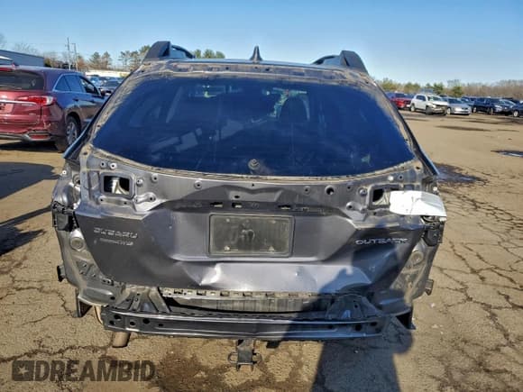 ✅ 2022 Subaru Outback Premium • VIN: 4S4BTACC6N3128319 • Lot: 94270115. Listed on Copart with 70,931 mi. Free auction sales archive from the USA and detailed vehicle history report at DreamBid. Image 6.