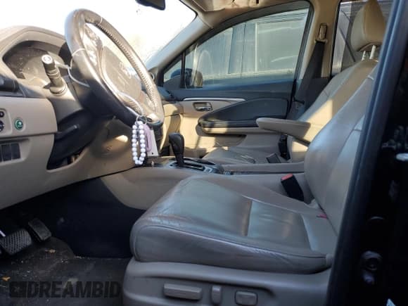 ✅ 2016 Honda Pilot EX-L • VIN: 5FNYF5H82GB005771 • Lot: 91980995. Wystawiony na Copart z przebiegiem 173 838 mil. Bezpłatny archiwum sprzedaży aukcyjnych z USA i szczegółowy raport historii pojazdu na DreamBid. Zdjęcie 7.