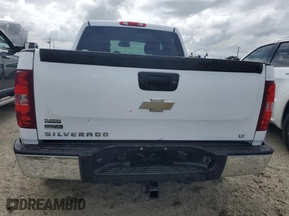 ✅ 2011 Chevrolet Silverado 1500 LT • VIN: 3GCPCSE07BG310493 • Lot: 74808394. Listed on Copart with 135,666 mi. Free auction sales archive from the USA and detailed vehicle history report at DreamBid. Image 6.
