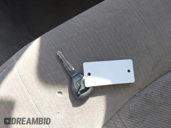 ✅ 2000 Honda Accord SE • VIN: 1HGCG5677YA064005 • Lot: 43358913. Listed on IAAI with 152,521 mi. Free auction sales archive from the USA and detailed vehicle history report at DreamBid. Image 11.