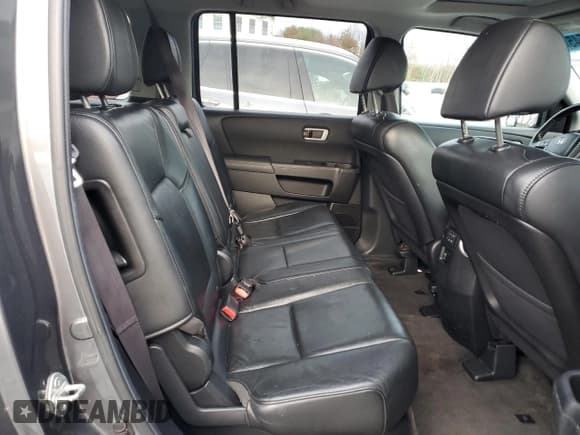 ✅ 2012 Honda Pilot EX-L • VIN: 5FNYF4H73CB013924 • Лот: 92267545. Опубликован ранее на Copart с пробегом 204 358 миль. Бесплатный доступ к архиву аукционных продаж из США и подробный отчёт об истории автомобиля на DreamBid. Изображение 11.