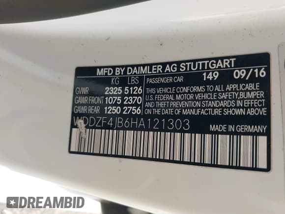 ✅ 2017 Mercedes-Benz E 300 Luxury • VIN: WDDZF4JB6HA121303 • Lot: 43544111. Wystawiony na IAAI z przebiegiem Nie podano. Bezpłatny archiwum sprzedaży aukcyjnych z USA i szczegółowy raport historii pojazdu na DreamBid. Zdjęcie 9.