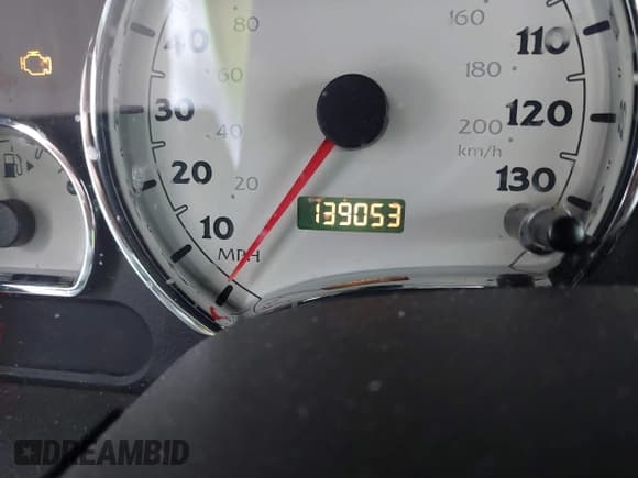 ✅ 2006 Saturn VUE • VIN: 5GZCZ63406S894128 • Lot: 41608871. Wystawiony na IAAI z przebiegiem 139 053 mil. Bezpłatny archiwum sprzedaży aukcyjnych z USA i szczegółowy raport historii pojazdu na DreamBid. Zdjęcie 15.