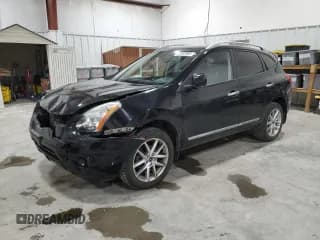 ✅ 2013 Nissan Rogue S • VIN: JN8AS5MV4DW109070 • Lot: 93560995. Wystawiony na Copart z przebiegiem 74 140 mil. Bezpłatny archiwum sprzedaży aukcyjnych z USA i szczegółowy raport historii pojazdu na DreamBid. Zdjęcie 1.