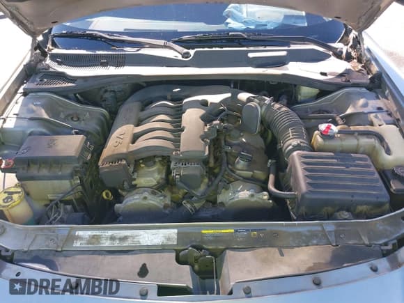 ✅ 2006 Dodge Charger • VIN: 2B3KA43G46H186119 • Лот: 43479641. Опубликован ранее на IAAI с пробегом 214 316 миль. Бесплатный доступ к архиву аукционных продаж из США и подробный отчёт об истории автомобиля на DreamBid. Изображение 10.