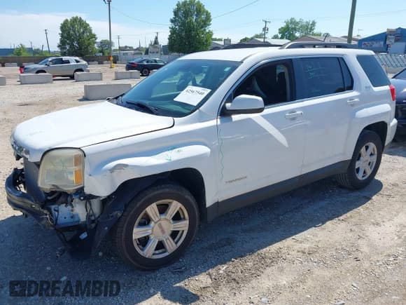 ✅ 2016 GMC Terrain SLE • VIN: 2GKFLNE34G6113473 • Lot: 42567540. Wystawiony na IAAI z przebiegiem 51 463 mil. Bezpłatny archiwum sprzedaży aukcyjnych z USA i szczegółowy raport historii pojazdu na DreamBid. Zdjęcie 16.