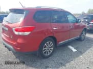 ✅ 2013 Nissan Pathfinder SV • VIN: 5N1AR2MM8DC669023 • Lot: 42039424. Listed on IAAI with 178,000 mi. Free auction sales archive from the USA and detailed vehicle history report at DreamBid. Image 4.