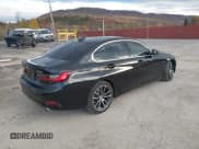 ✅ 2022 BMW 3 Series 330i xDrive • VIN: WBA5R7C09NFL66279 • Lot: 43564138. Listed on IAAI with 59,058 mi. Free auction sales archive from the USA and detailed vehicle history report at DreamBid. Image 4.