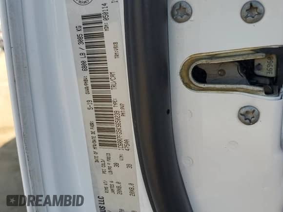 2019 Ram 1500 Express z VIN 1C6RR7FG5KS650239, wystawiony jako Copart lot #80680305 z przebiegiem 92 193 mil mil oraz Szkoda całkowita • Salvage title. Historia ofert i sprzedaży dostępna na DreamBid. Obrazek 12.