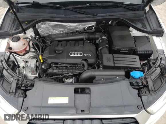 ✅ 2018 Audi Q3 Premium • VIN: WA1ECCFSXJR026670 • Lot: 68262515. Wystawiony na Copart z przebiegiem 61 352 mil. Bezpłatny archiwum sprzedaży aukcyjnych z USA i szczegółowy raport historii pojazdu na DreamBid. Zdjęcie 11.