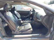 ✅ 2007 Pontiac G6 GT • VIN: 1G2ZH18N474256400 • Lot: 42601190. Wystawiony na IAAI z przebiegiem 200 664 mil. Bezpłatny archiwum sprzedaży aukcyjnych z USA i szczegółowy raport historii pojazdu na DreamBid. Zdjęcie 5.