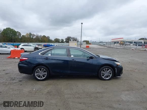 ✅ 2017 Toyota Camry LE • VIN: 4T1BF1FK2HU664094 • Lot: 43585378. Listed on IAAI with 257,231 mi. Free auction sales archive from the USA and detailed vehicle history report at DreamBid. Image 13.