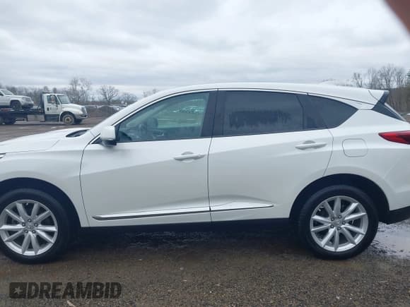 ✅ 2020 Acura RDX • VIN: 5J8TC2H37LL013556 • Lot: 41928493. Listed on IAAI with 100,340 mi. Free auction sales archive from the USA and detailed vehicle history report at DreamBid. Image 14.