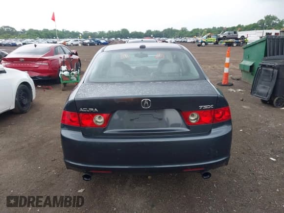 ✅ 2006 Acura TSX • VIN: JH4CL968X6C011258 • Lot: 42452114. Wystawiony na IAAI z przebiegiem 181 003 mil. Bezpłatny archiwum sprzedaży aukcyjnych z USA i szczegółowy raport historii pojazdu na DreamBid. Zdjęcie 16.