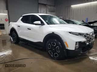 ✅ 2022 Hyundai Santa Cruz SEL • VIN: 5NTJBDAE9NH028343 • Лот: 81708214. Размещён на Copart с пробегом 27 872 миль миль. Получите бесплатный доступ к архиву аукционных продаж из США и посмотрите подробный отчёт об истории автомобиля на DreamBid. Изображение 4.