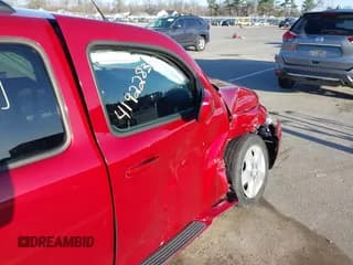 ✅ 2011 Chevrolet HHR 1LT • VIN: 3GNBABFW7BS501516 • Lot: 41922836. Listed on IAAI with 139,134 mi. Free auction sales archive from the USA and detailed vehicle history report at DreamBid. Image 6.