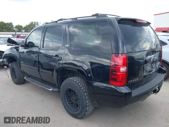 ✅ 2013 Chevrolet Tahoe LT • VIN: 1GNSKBE06DR373205 • Лот: 43092529. Опубликован ранее на IAAI с пробегом 160 043 миль. Бесплатный доступ к архиву аукционных продаж из США и подробный отчёт об истории автомобиля на DreamBid. Изображение 3.