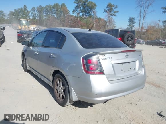 ✅ 2012 Nissan Sentra 2.0 • VIN: 3N1AB6AP2CL658412 • Lot: 43680236. Listed on IAAI with 196,001 mi. Free auction sales archive from the USA and detailed vehicle history report at DreamBid. Image 3.