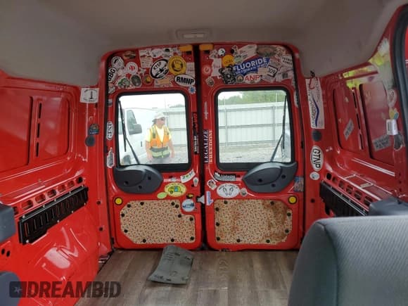 ✅ 2010 Ford Transit Connect XL • VIN: NM0LS7CN1AT028751 • Lot: 69807645. Listed on Copart with 205,128 mi. Free auction sales archive from the USA and detailed vehicle history report at DreamBid. Image 10.