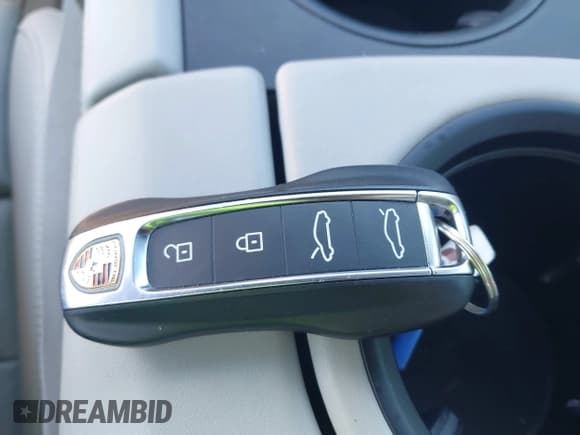 ✅ 2021 Porsche Taycan 4S • VIN: WP0AB2Y14MSA43521 • Lot: 43603165. Wystawiony na IAAI z przebiegiem 32 935 mil. Bezpłatny archiwum sprzedaży aukcyjnych z USA i szczegółowy raport historii pojazdu na DreamBid. Zdjęcie 11.