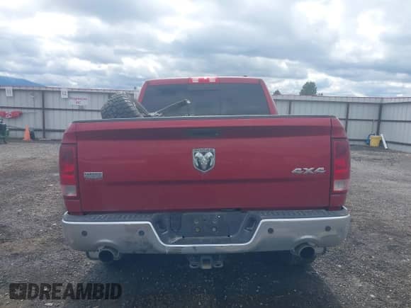 2010 Dodge 1500 Sport z VIN 1D7RV1CT1AS210154, wystawiony jako IAAI lot #41949799 z przebiegiem 147 783 mil mil oraz . Historia ofert i sprzedaży dostępna na DreamBid. Obrazek 17.