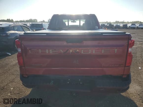 ✅ 2019 Chevrolet Silverado 1500 RST • VIN: 1GCRYEED6KZ218113 • Lot: 71263365. Listed on Copart with 86,946 mi. Free auction sales archive from the USA and detailed vehicle history report at DreamBid. Image 6.
