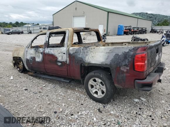 ✅ 2016 Chevrolet Silverado 1500 LT • VIN: 3GCUKREC0GG180296 • Лот: 62018874. Опубликован ранее на Copart с пробегом Не указан. Бесплатный доступ к архиву аукционных продаж из США и подробный отчёт об истории автомобиля на DreamBid. Изображение 2.
