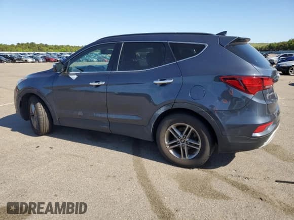 ✅ 2017 Hyundai Santa Fe 2.4L • VIN: 5NMZUDLB0HH030370 • Лот: 56578134. Опубликован ранее на Copart с пробегом Не указан. Бесплатный доступ к архиву аукционных продаж из США и подробный отчёт об истории автомобиля на DreamBid. Изображение 2.