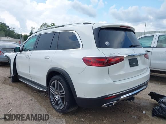✅ 2024 Mercedes-Benz GLS 450 • VIN: 4JGFF5KE6RB135432 • Lot: 42830768. Listed on IAAI with 13,902 mi. Free auction sales archive from the USA and detailed vehicle history report at DreamBid. Image 3.