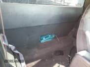 ✅ 1995 Chevrolet S-10 LS • VIN: 1GCDT19W7S8154599 • Лот: 88907135. Опубликован ранее на Copart с пробегом 165 508 миль. Бесплатный доступ к архиву аукционных продаж из США и подробный отчёт об истории автомобиля на DreamBid. Изображение 10.