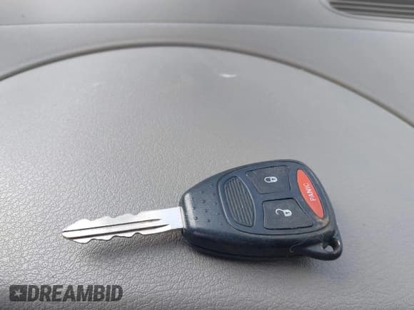 ✅ 2006 Mitsubishi Raider • VIN: 1Z3HC48N96S542993 • Lot: 41295145. Listed on IAAI with 166,413 mi. Free auction sales archive from the USA and detailed vehicle history report at DreamBid. Image 11.