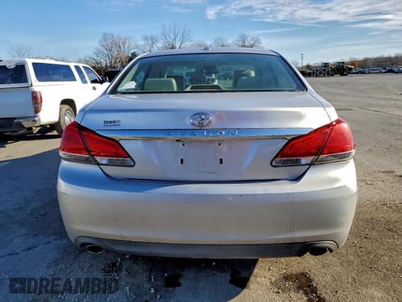 ✅ 2012 Toyota Avalon Limited • VIN: 4T1BK3DBXCU473509 • Лот: 94186275. Опубликован ранее на Copart с пробегом 226 688 миль. Бесплатный доступ к архиву аукционных продаж из США и подробный отчёт об истории автомобиля на DreamBid. Изображение 6.
