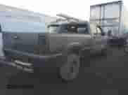 2008 Chevrolet Silverado 3500HD SRW LTZ with VIN 1GCHK33638F220983, listed as a Copart auction lot 76046144 with 338,817 mi miles and Salvage title. Bid and sale history available at DreamBid. Image 3.