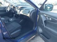 ✅ 2018 Nissan Rogue SV • VIN: 5N1AT2MV4JC733290 • Лот: 43761740. Опубликован ранее на IAAI с пробегом 111 372 миль. Бесплатный доступ к архиву аукционных продаж из США и подробный отчёт об истории автомобиля на DreamBid. Изображение 5.