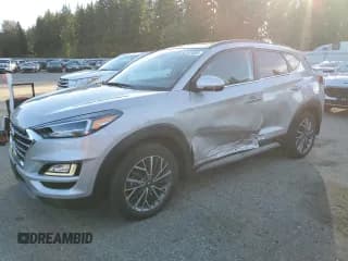 ✅ 2021 Hyundai Tucson Limited • VIN: KM8J3CAL1MU380871 • Лот: 82247005. Опубликован ранее на Copart с пробегом 27 227 миль. Бесплатный доступ к архиву аукционных продаж из США и подробный отчёт об истории автомобиля на DreamBid. Изображение 1.