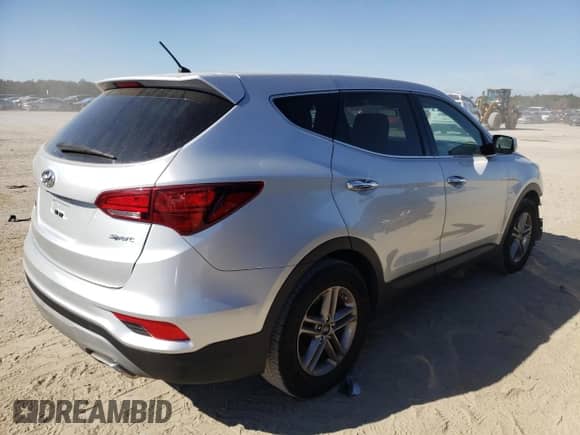 ✅ 2018 Hyundai Santa Fe 2.4L • VIN: 5XYZT3LB2JG572664 • Lot: 38886843. Wystawiony na Copart z przebiegiem 63 579 mil mil. Skorzystaj z bezpłatnego archiwum sprzedaży aukcyjnych z USA i zobacz szczegółowy raport historii pojazdu na DreamBid. Zdjęcie 3.