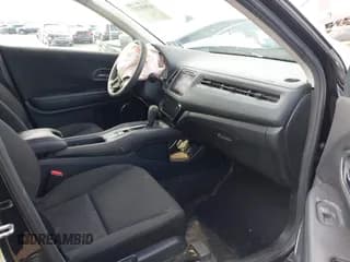 ✅ 2016 Honda HR-V EX • VIN: 3CZRU6H54GM743809 • Lot: 43555207. Wystawiony na IAAI z przebiegiem Nie podano. Bezpłatny archiwum sprzedaży aukcyjnych z USA i szczegółowy raport historii pojazdu na DreamBid. Zdjęcie 5.