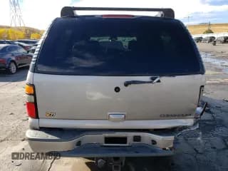 ✅ 2004 Chevrolet Suburban Z71 • VIN: 3GNFK16Z64G203614 • Lot: 77475454. Wystawiony na Copart z przebiegiem 283 333 mil. Bezpłatny archiwum sprzedaży aukcyjnych z USA i szczegółowy raport historii pojazdu na DreamBid. Zdjęcie 6.