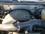 ✅ 2017 Ford Expedition Max XLT • VIN: 1FMJK1HT3HEA19820 • Lot: 91388705. Wystawiony na Copart z przebiegiem 148 923 mil. Bezpłatny archiwum sprzedaży aukcyjnych z USA i szczegółowy raport historii pojazdu na DreamBid. Zdjęcie 14.