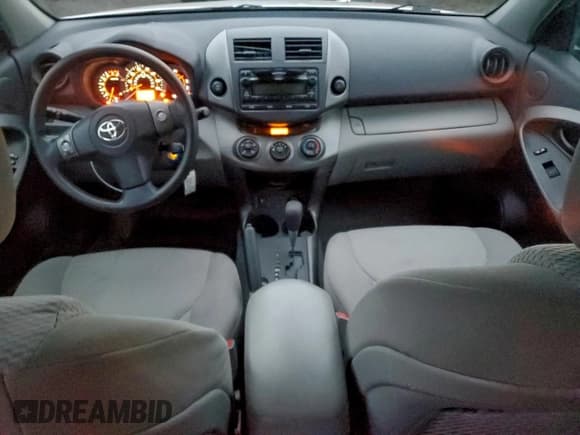 ✅ 2012 Toyota RAV4 • VIN: 2T3BF4DV0CW205824 • Lot: 94046515. Wystawiony na Copart z przebiegiem 150 122 mil. Bezpłatny archiwum sprzedaży aukcyjnych z USA i szczegółowy raport historii pojazdu na DreamBid. Zdjęcie 8.