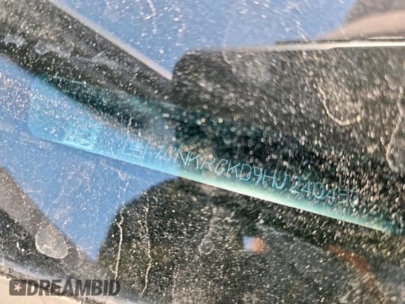 ✅ 2017 Chevrolet Traverse LT • VIN: 1GNKRGKD9HJ240457 • Lot: 70308835. Listed on Copart with 120,641 mi. Free auction sales archive from the USA and detailed vehicle history report at DreamBid. Image 13.