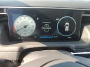 ✅ 2023 Hyundai Tucson SEL • VIN: 5NMJF3AEXPH225762 • Lot: 73742454. Wystawiony na Copart z przebiegiem 9 857 mil. Bezpłatny archiwum sprzedaży aukcyjnych z USA i szczegółowy raport historii pojazdu na DreamBid. Zdjęcie 9.