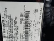 ✅ 2017 Lincoln Continental Livery • VIN: 1LN6L9HK7H5617725 • Lot: 84193145. Wystawiony na Copart z przebiegiem 216 956 mil. Bezpłatny archiwum sprzedaży aukcyjnych z USA i szczegółowy raport historii pojazdu na DreamBid. Zdjęcie 12.