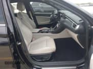 ✅ 2023 Genesis G70 2.0T • VIN: KMTG34TAXPU125643 • Lot: 42120428. Wystawiony na IAAI z przebiegiem 31 082 mil. Bezpłatny archiwum sprzedaży aukcyjnych z USA i szczegółowy raport historii pojazdu na DreamBid. Zdjęcie 5.